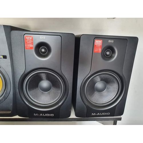 M-Audio BX8 D2 Studio monitors