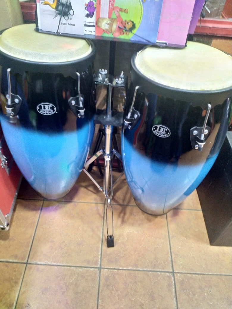 Dc conga drum single stand