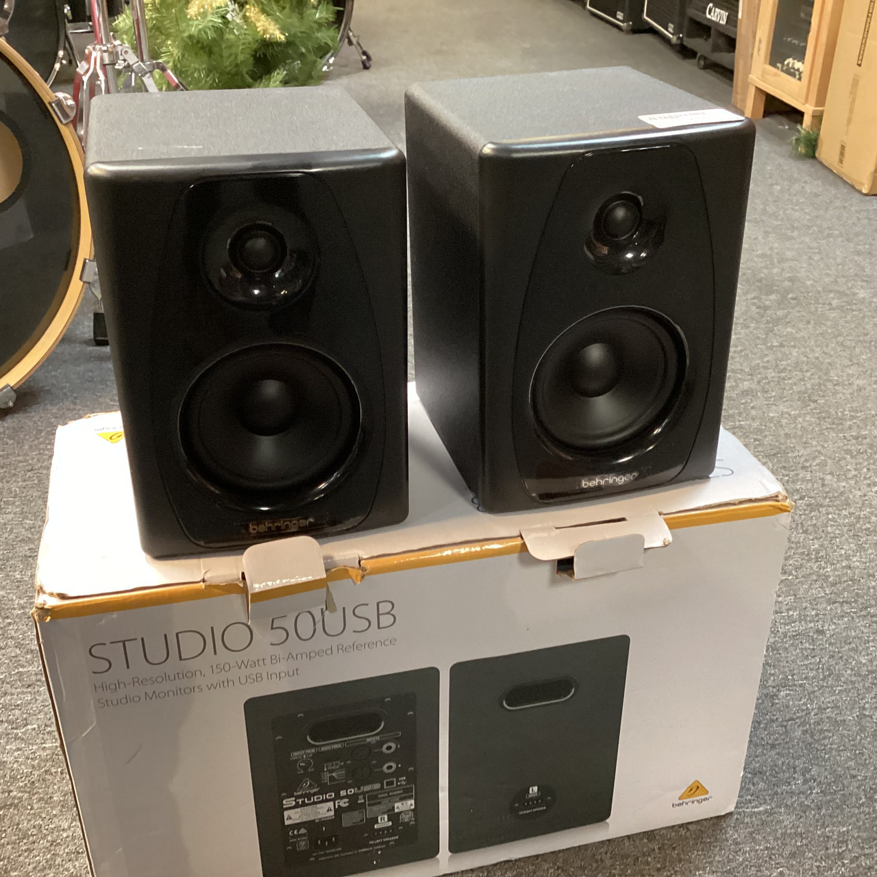 Behringer STUDIO 50USB active reference monitor pair