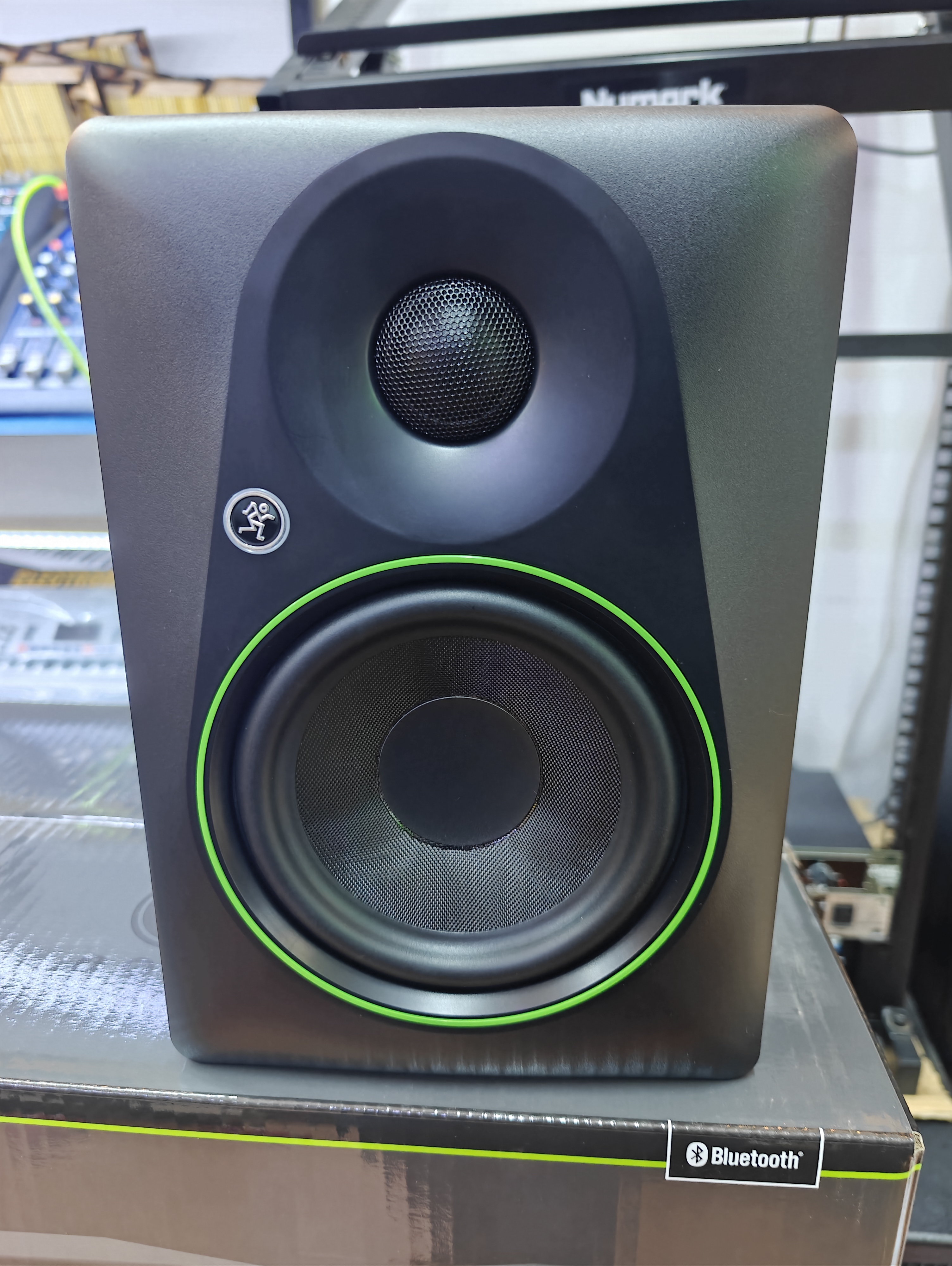 Mackie CR8BT Studio Monitors