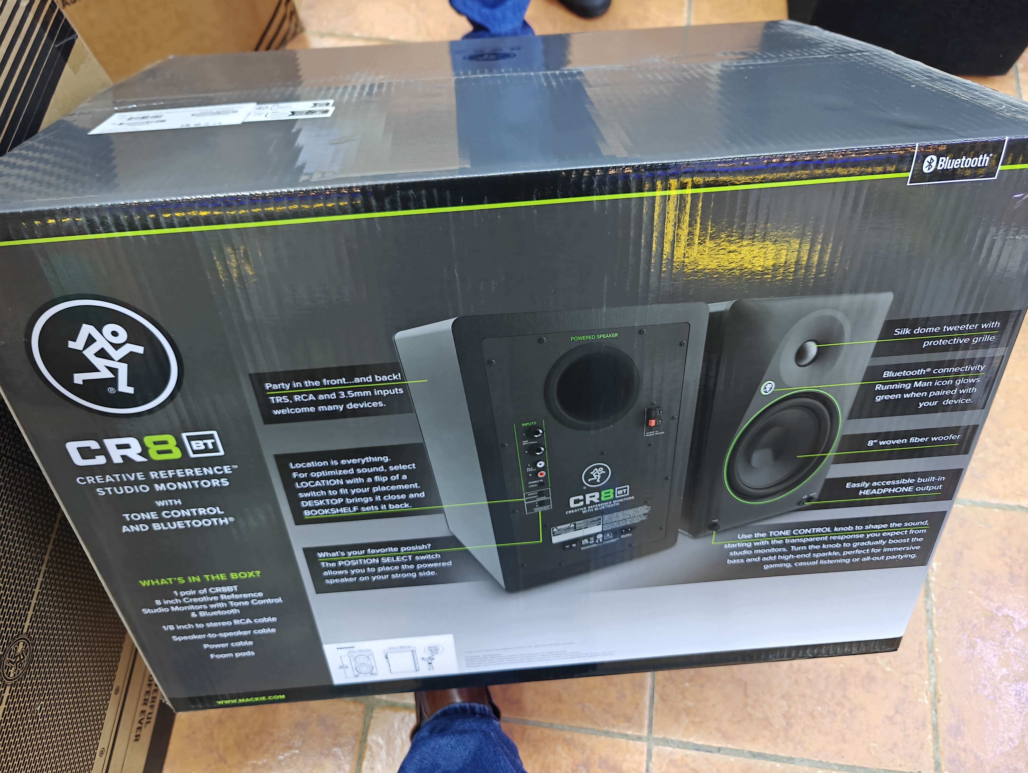 Mackie CR8BT Studio Monitors
