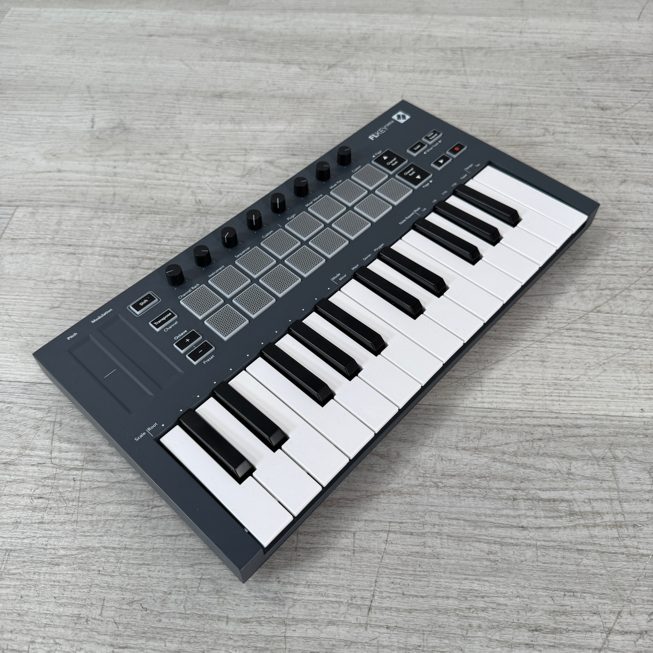 Novation FLkey Mini 25-Key USB MIDI Keyboard Controller with RGB Pads and FL Studio