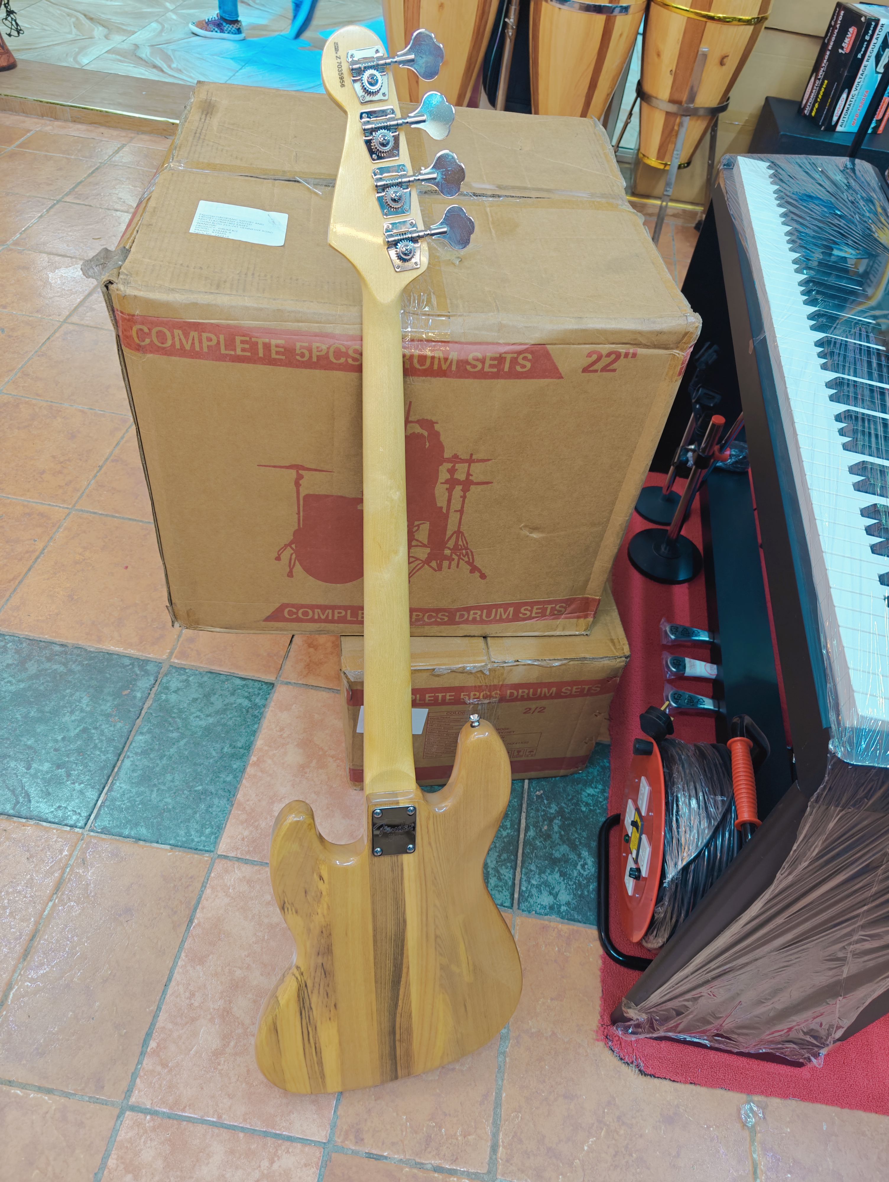 Fender 5-String Jazz Bass Guitar Fender 5-String Jazz Bass Guitar