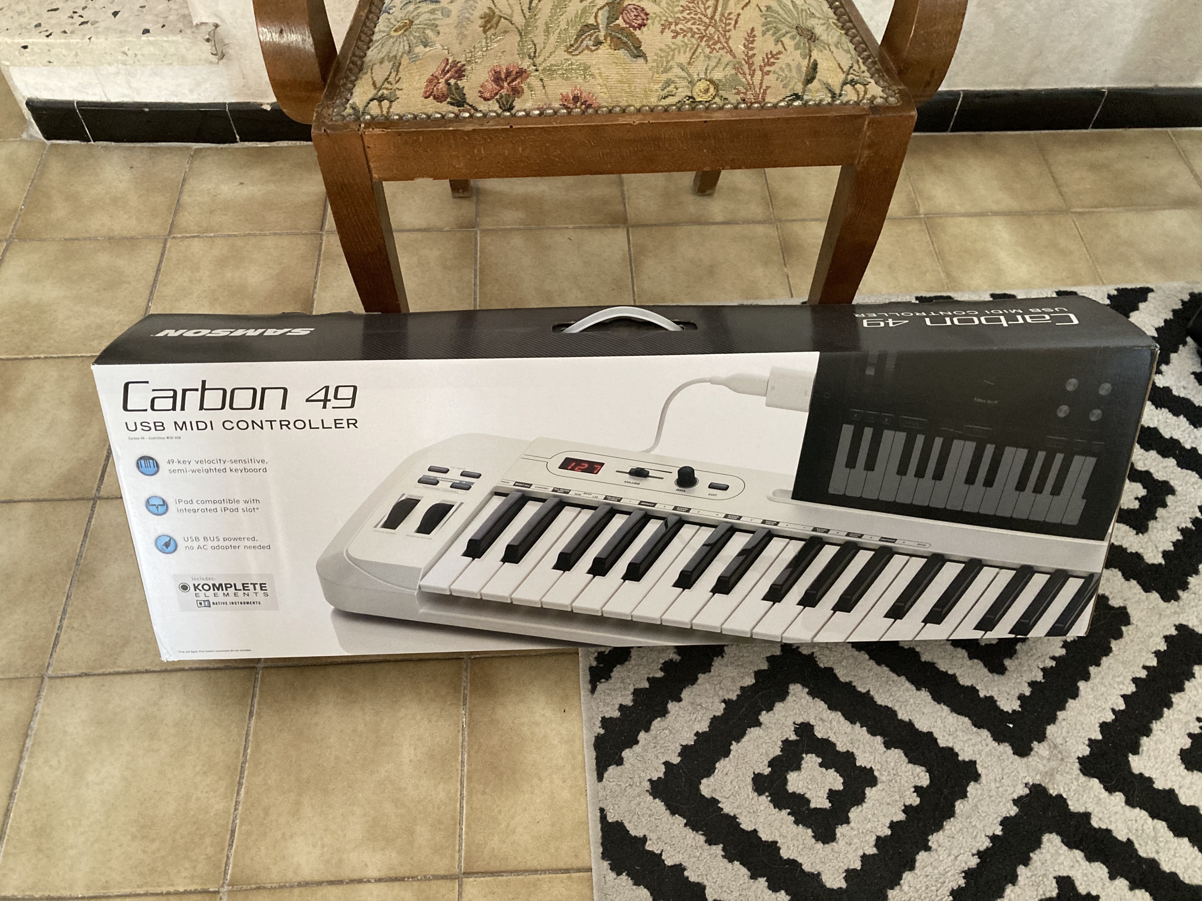 Samson Carbon 49 USB MIDI Controller 