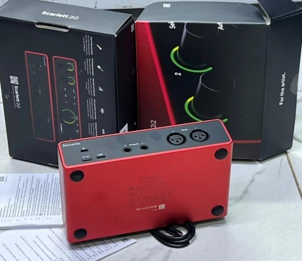 Focusrite Scarlett 2i2 4th Gen is a completely remastered 2-in, 2-out USB-C audio interface designed for musicians, podcasters, and producers Focusrite Scarlett 2i2 4th Gen is a completely remastered 2-in, 2-out USB-C audio interface designed for musicians, podcasters