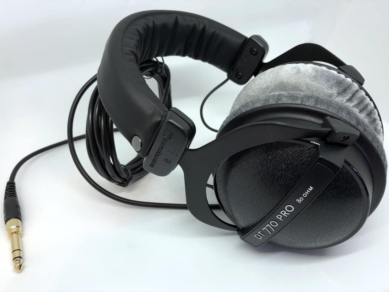 Beyerdynamic DT 770 PRO professional monitoring headphones for recording studios, home studios, broadcasters, and content creators