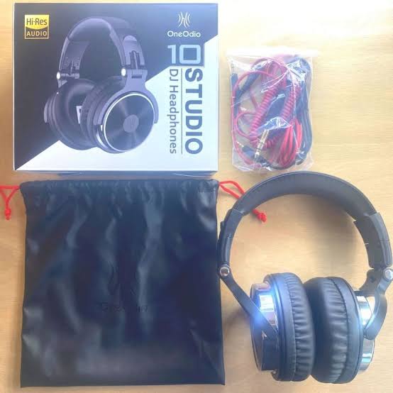 OneOdio Pro-10 Professional Studio Monitor Headphones with 50mm Drivers